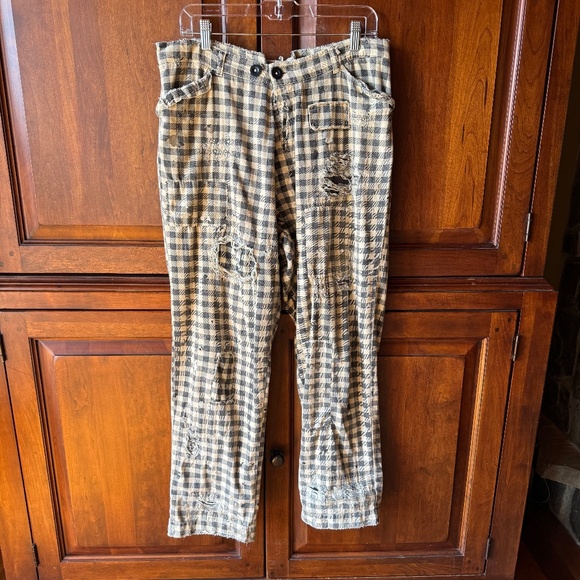 Magnolia Pearl Bobbie Trousers in Domino - Picture 16 of 16